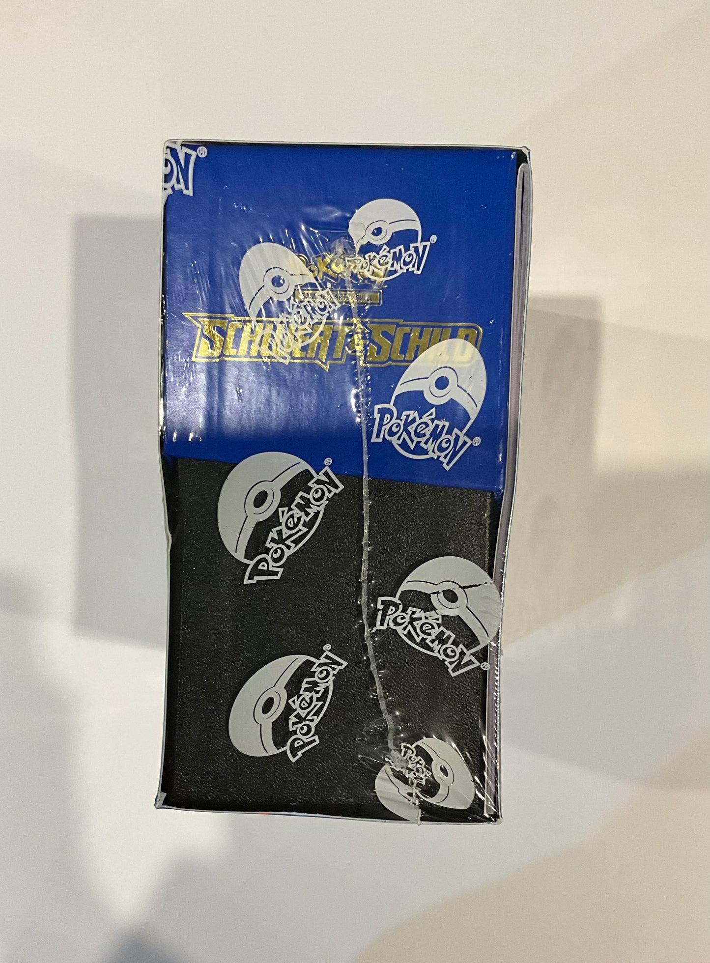 Pokémon Schwert & Schild Top Trainer Box Deutsch ETB OVP Sealed TCG Sammelbox