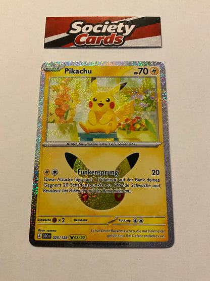 Pokémon Pikachu 025/128 Holo – Nr. 03/30 – 30 Jahre (Deutsch)